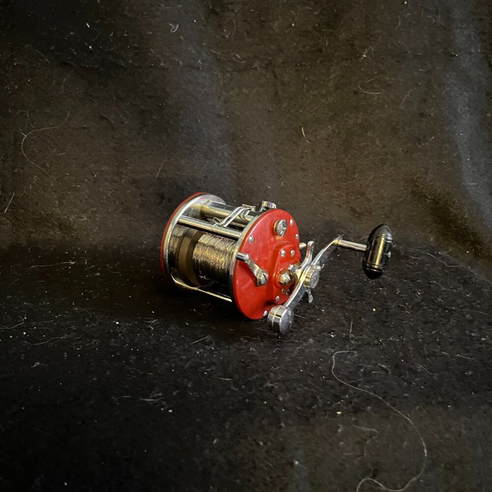 Vintage Penn Peer No. 209 Level Wind Fishing Reel* - Picture 2 of 15